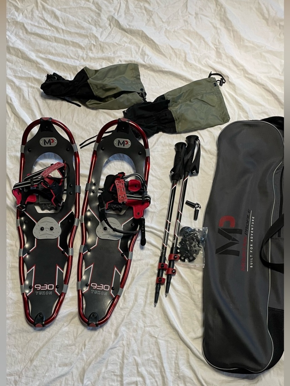 Yukon 930 snowshoes NWOT
